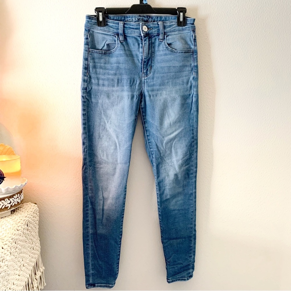 American Eagle Outfitters High-Rise Jegging Jeans - Light Blue Wash